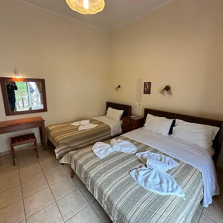 Kapolos Hotel Loutra Edipsou (Evia)